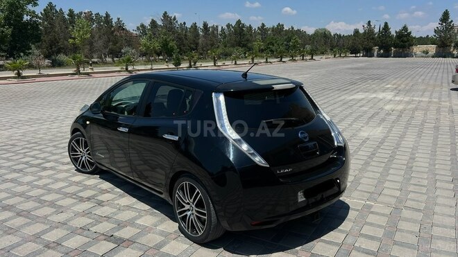 Nissan Leaf 2011, 94,875 km - 0.0 l - Şirvan