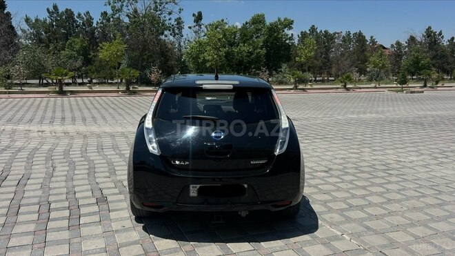 Nissan Leaf 2011, 94,875 km - 0.0 l - Şirvan