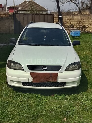 Opel Astra 2003, 600,000 km - 2.0 l - Astara