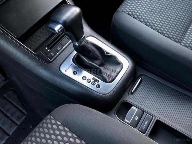 Volkswagen Tiguan 2010, 240,000 km - 2.0 л - Bakı