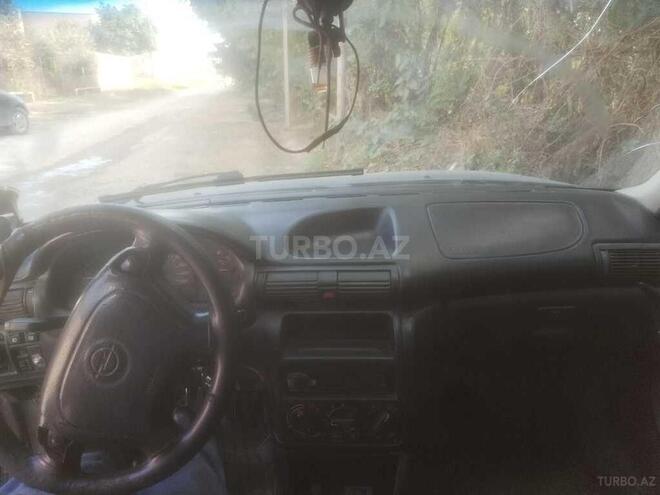 Opel Astra 1996, 243,648 km - 1.6 л - Xaçmaz