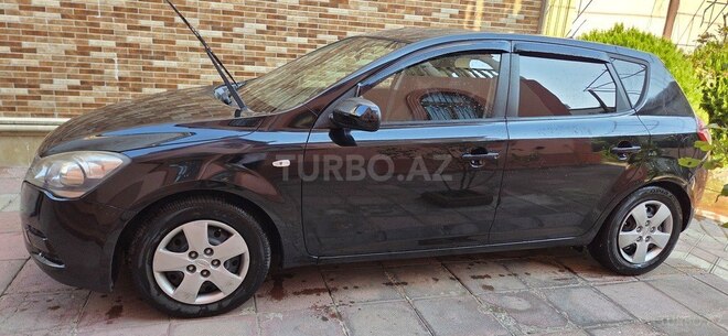 Kia Ceed 2011, 235,960 km - 1.6 l - Bakı