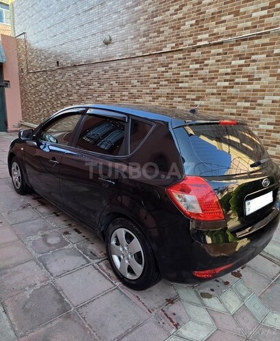 Kia Ceed 2011, 235,960 km - 1.6 l - Bakı