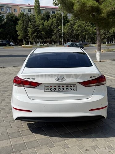 Hyundai Avante 2017, 164,550 km - 1.6 l - Bakı