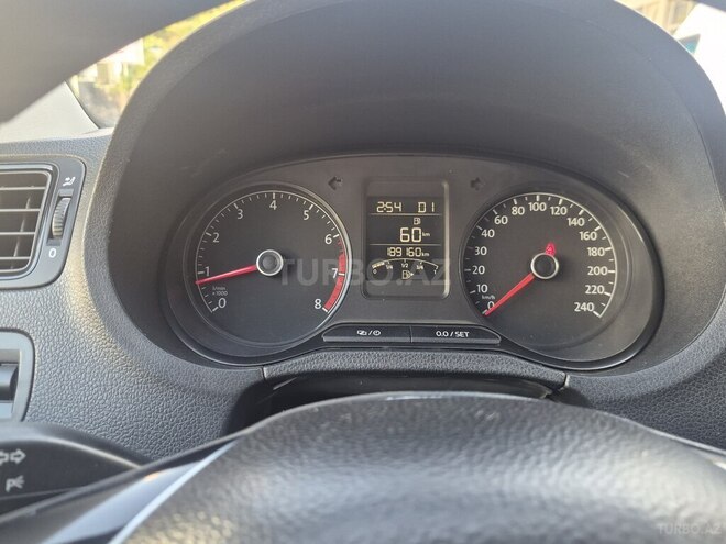 Volkswagen Polo 2018, 188,121 km - 1.6 л - Bakı