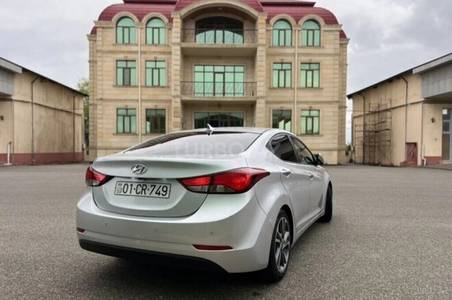 Hyundai Avante 2015, 151,000 km - 1.6 л - İmişli