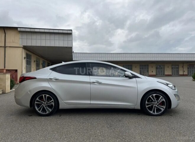 Hyundai Avante 2015, 151,000 km - 1.6 л - İmişli