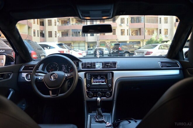 Volkswagen Passat 2016, 138,360 km - 1.8 l - Bakı