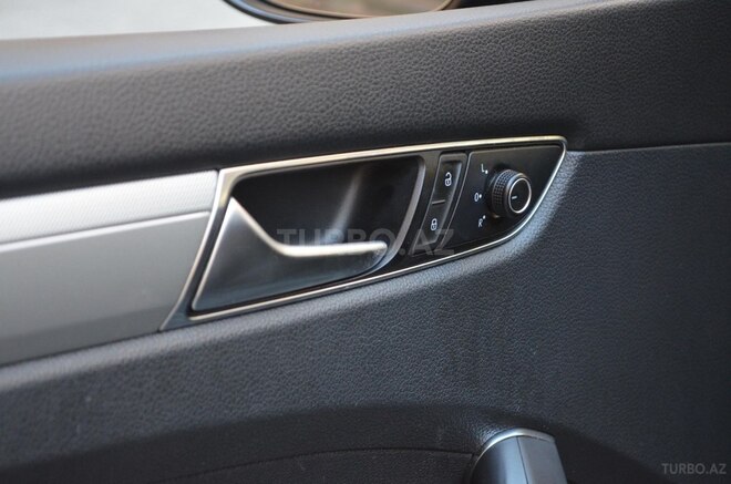Volkswagen Passat 2016, 138,360 km - 1.8 l - Bakı