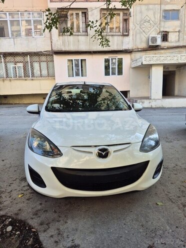 Mazda 2 2014, 175,000 km - 1.5 л - Bakı