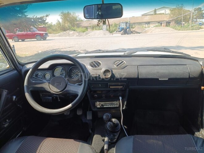 LADA (VAZ) 2106 2002, 15,000 km - 1.5 l - Saatlı