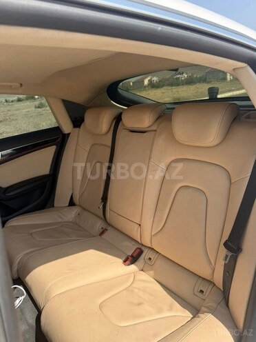Audi A5 2013, 178,000 km - 2.0 л - Naxçıvan
