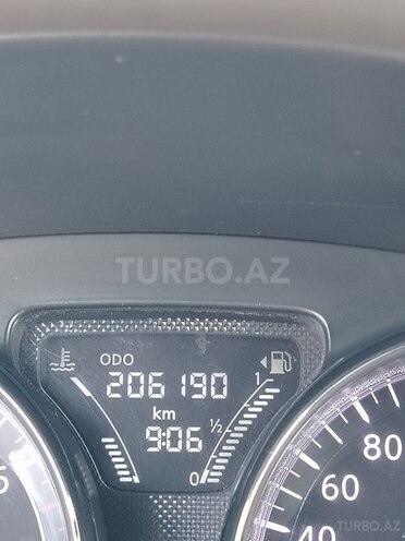 Nissan Sunny 2014, 206,190 km - 1.5 л - Saatlı