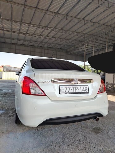 Nissan Sunny 2014, 206,190 km - 1.5 л - Saatlı