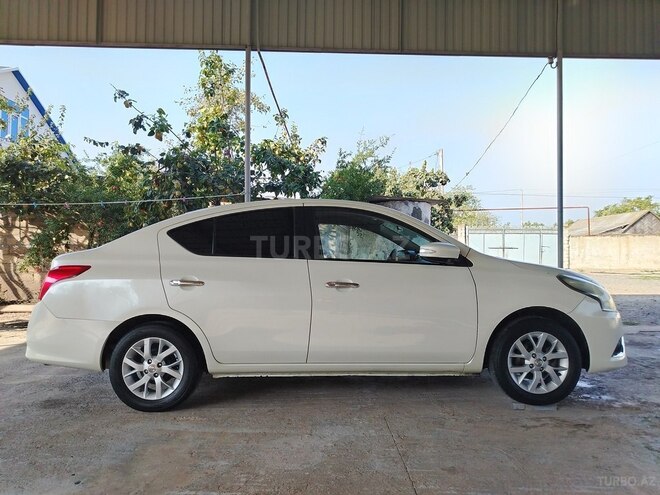 Nissan Sunny 2014, 206,190 km - 1.5 л - Saatlı