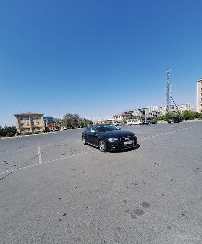Audi A5 2014, 225,000 km - 2.0 l - Naxçıvan