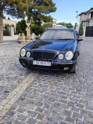 Mercedes E 220 2001, 617,000 km - 2.2 l - Bakı