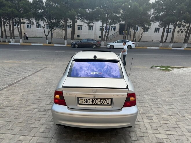 Opel Vectra 2000, 280,000 km - 1.8 l - Sumqayıt