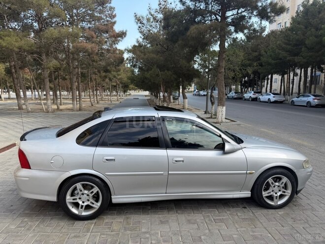 Opel Vectra 2000, 280,000 km - 1.8 l - Sumqayıt