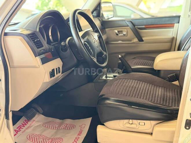 Mitsubishi Pajero 2008, 370,000 km - 3.0 l - Bakı