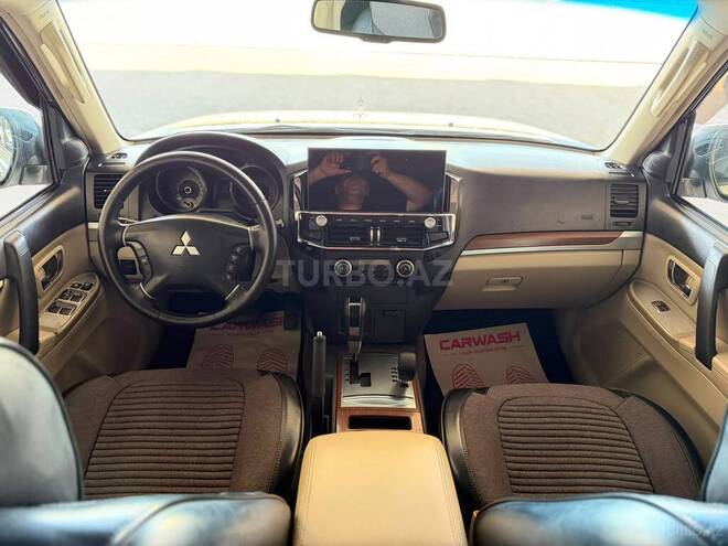 Mitsubishi Pajero 2008, 370,000 km - 3.0 l - Bakı