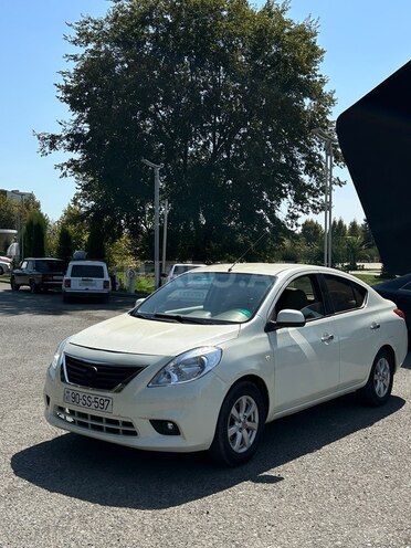 Nissan Sunny 2013, 212,027 km - 1.5 l - Masallı