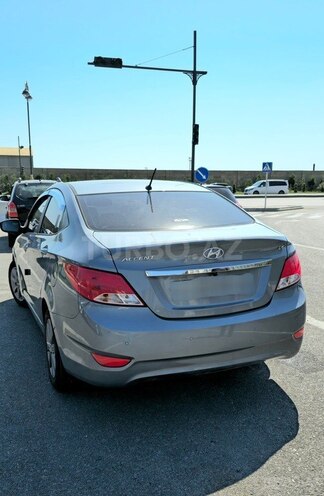 Hyundai Accent 2019, 102,000 km - 1.4 л - Bakı