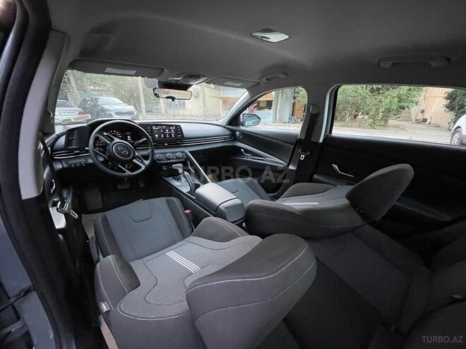 Hyundai Elantra 2021, 10,000 km - 2.0 л - Bakı