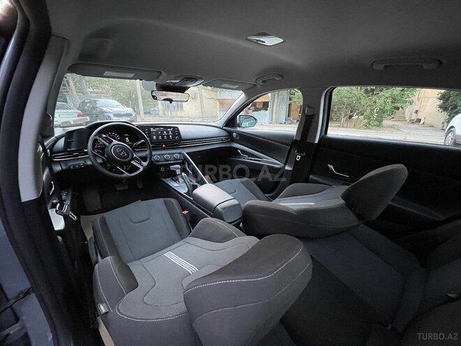 Hyundai Elantra 2021, 10,000 km - 2.0 л - Bakı