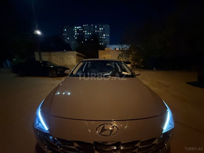 Hyundai Elantra 2021, 10,000 km - 2.0 л - Bakı