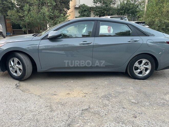 Hyundai Elantra 2021, 10,000 km - 2.0 л - Bakı