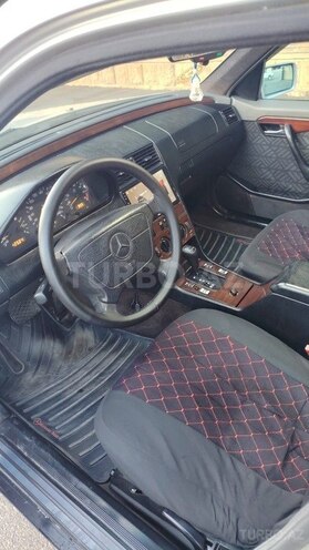 Mercedes C 180 1995, 375,122 km - 1.8 l - Şamaxı