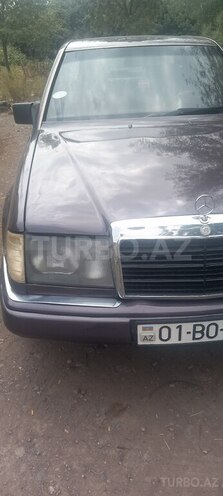 Mercedes  1992, 750,000 km - 2.3 l - Tovuz