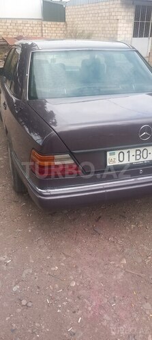 Mercedes  1992, 750,000 km - 2.3 l - Tovuz