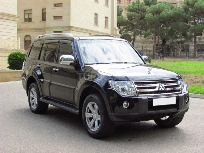 Mitsubishi Pajero 2007, 299,840 km - 3.0 l - Bakı