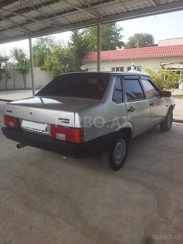 LADA (VAZ) 2109 2004, 235,456 km - 1.1 л - Ucar