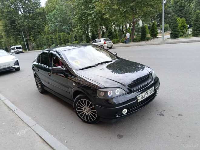 Opel Astra 2002, 254,230 km - 2.2 l - Mingəçevir