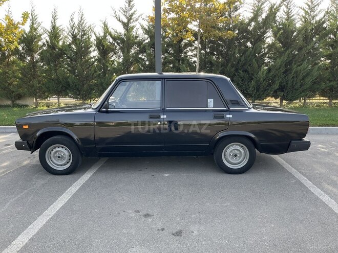 LADA (VAZ) 2107 2010, 55,000 km - 1.6 л - Salyan