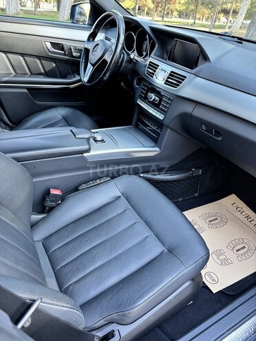 Mercedes E 250 2014, 235,000 km - 2.0 l - Bakı