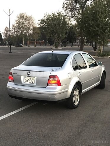 Volkswagen Jetta 2003, 190,000 km - 2.0 l - Gəncə