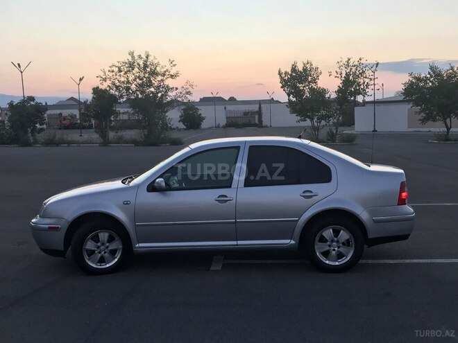 Volkswagen Jetta 2003, 190,000 km - 2.0 l - Gəncə