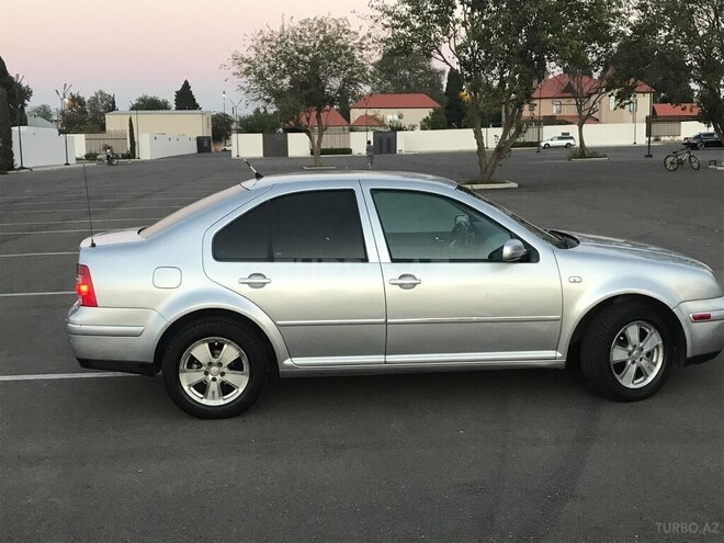 Volkswagen Jetta 2003, 190,000 km - 2.0 l - Gəncə