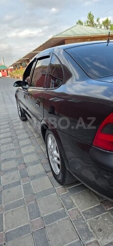 Opel Vectra 1996, 353,000 km - 1.8 l - Şirvan