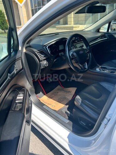 Ford Fusion (North America) 2020, 204,000 km - 2.0 л - Bakı