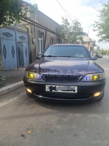 Opel Vectra 1996, 225,000 km - 1.6 л - Gəncə