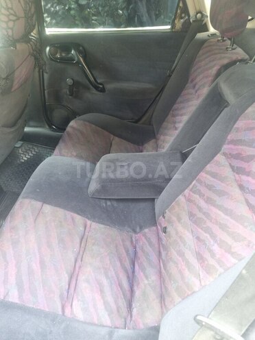 Opel Vectra 1996, 225,000 km - 1.6 л - Gəncə