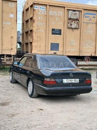 Mercedes 200 E 1991, 386,568 km - 2.0 l - Xaçmaz