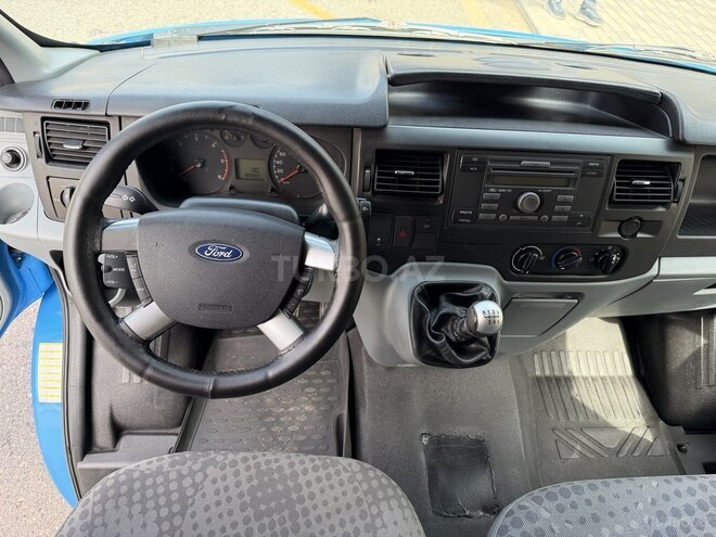 Ford Transit 2010, 180,000 km - 2.2 l - Bakı