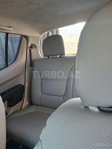 Mitsubishi L200 2012, 370,000 km - 2.5 l - Bakı
