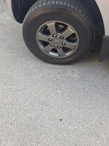 Mitsubishi L200 2012, 370,000 km - 2.5 l - Bakı